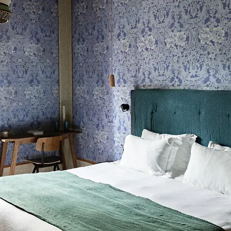 Pieve Aldina Relais & Chateaux מלון